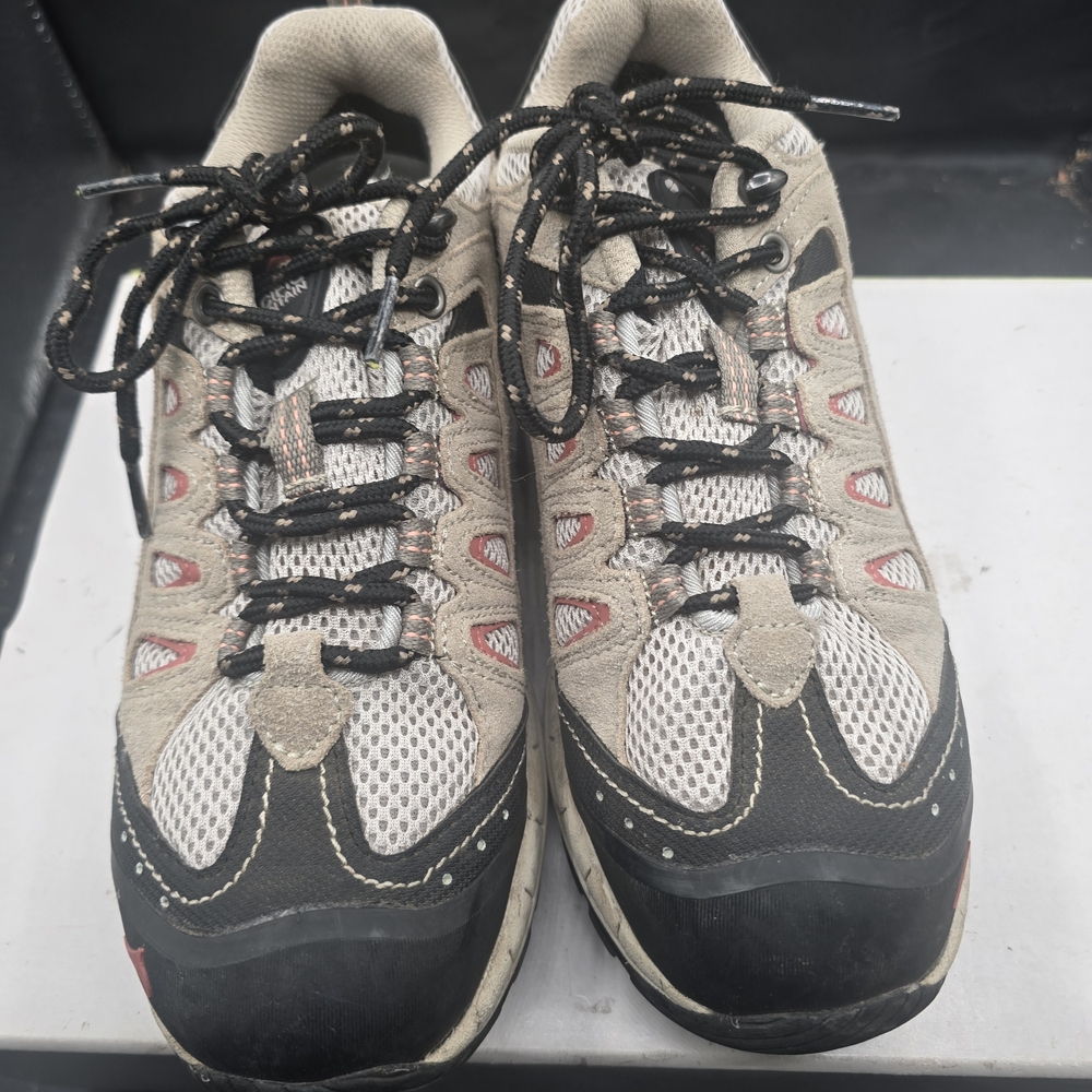 Men's Black and Tan‎ Athletic Shoes